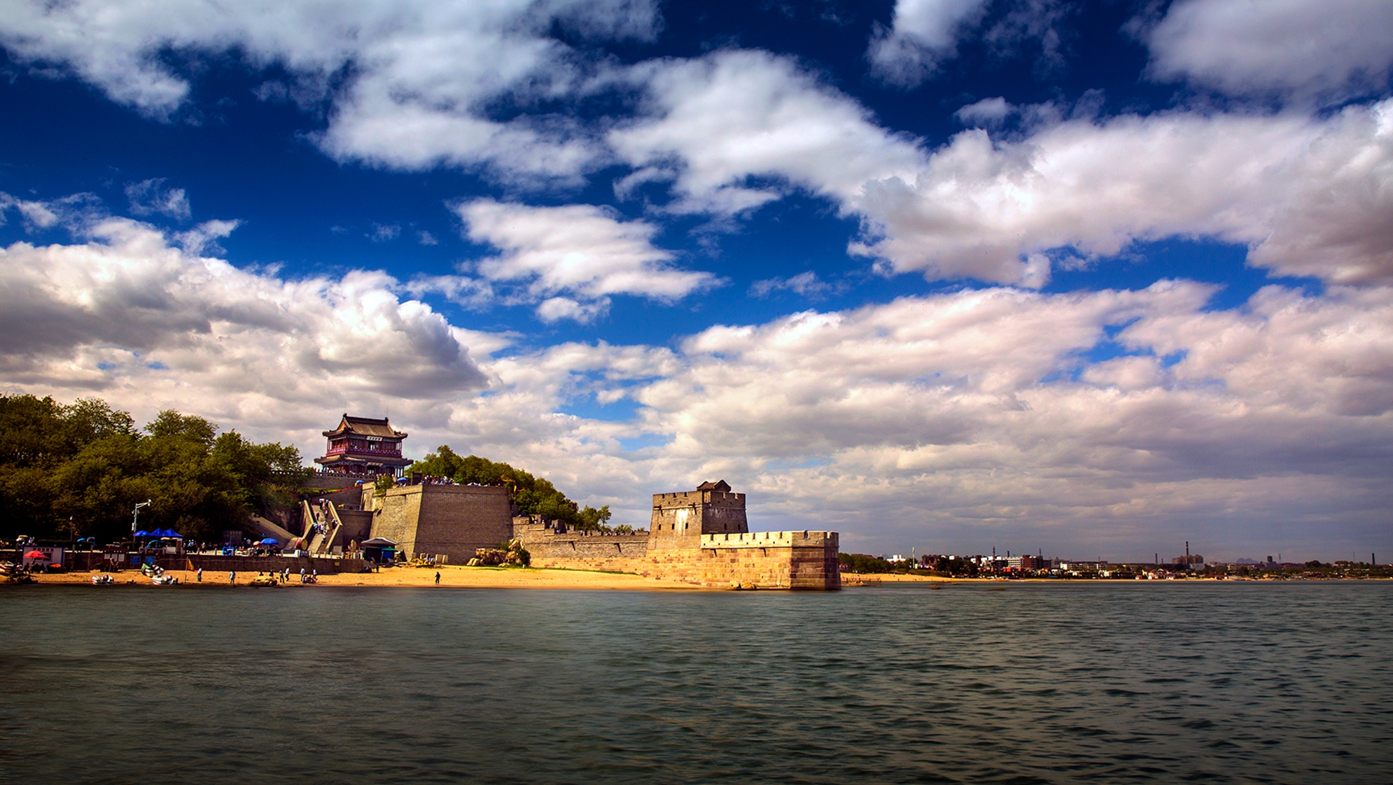 河北绿色崛起与文化传承，构建高质量发展新引擎